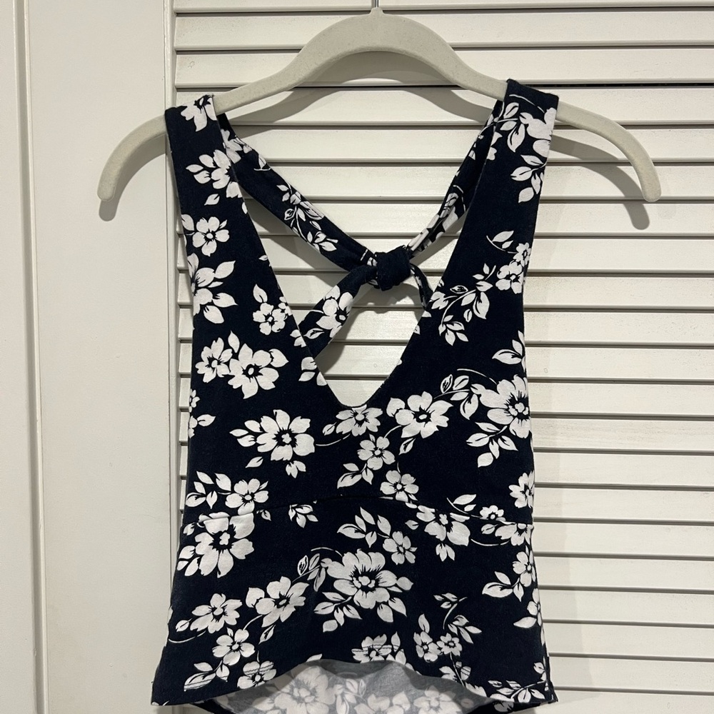 Hollister Navy and White Sleeveless Halter Top